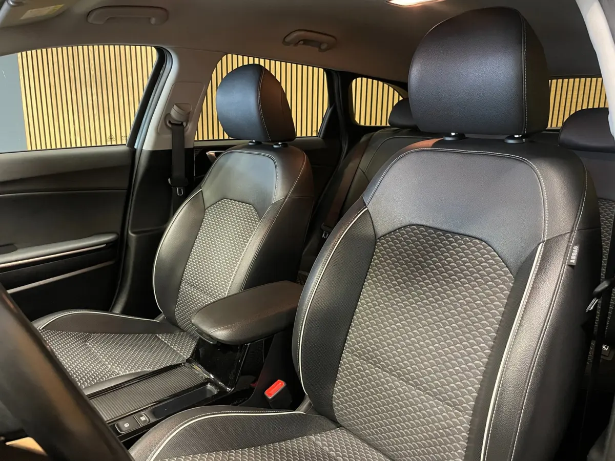 1.6 GDI PHEV DynamicPlusLine GT|1/2 LEDER|ACC|ANDROID|CARPLAY|STUUR+STOELVERW.V+A|CAMERA|CRUISE+CLIMA|1e EIG|