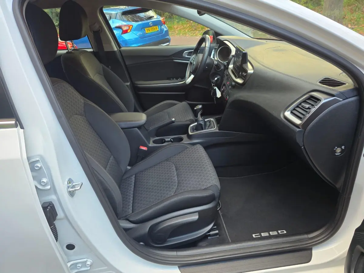 1.0 T-GDi DynamicLine | 1E EIGENAAR | 3/6 OF 12MND GARANTIE | CRUISE | TREKHAAK | AIRCO | LMV |