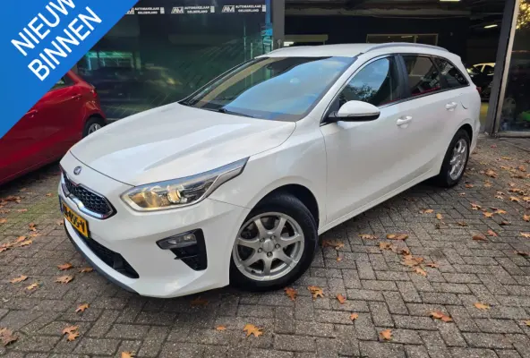 1.0 T-GDi DynamicLine | 1E EIGENAAR | 3/6 OF 12MND GARANTIE | CRUISE | TREKHAAK | AIRCO | LMV |