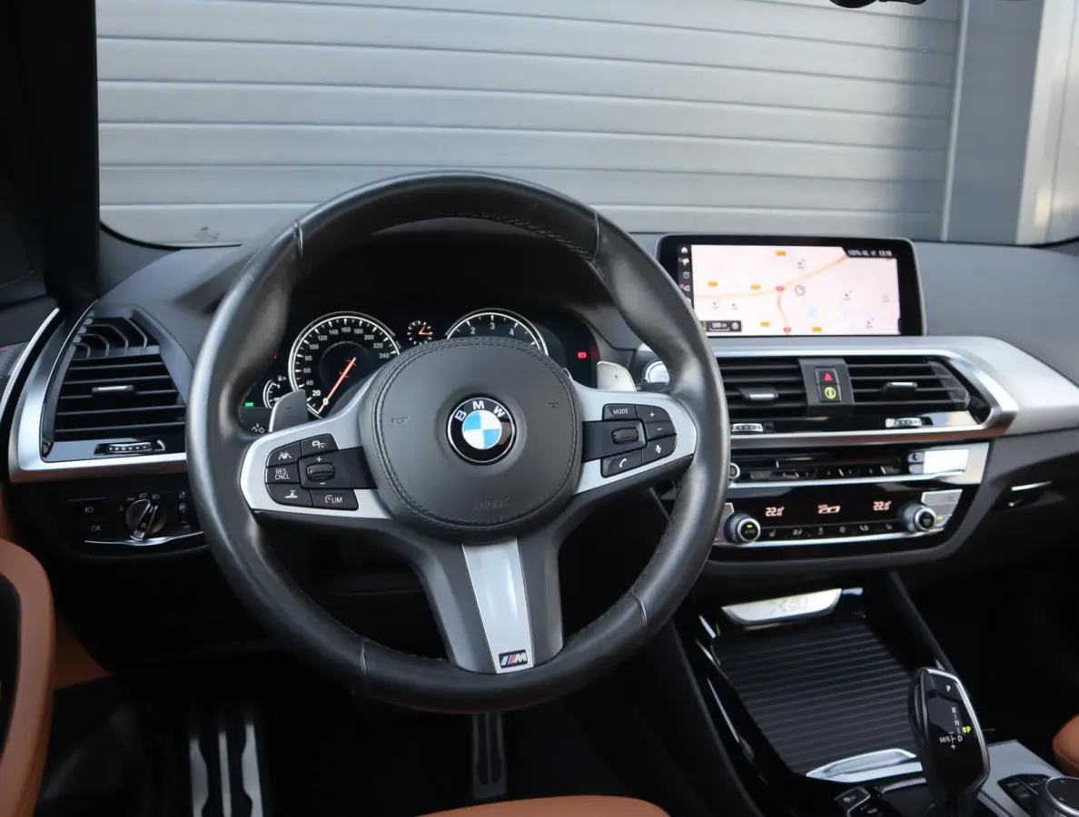 xDrive30i M Sport | Pano | 360 camera | Memory Seats | HUD | Trekhaak