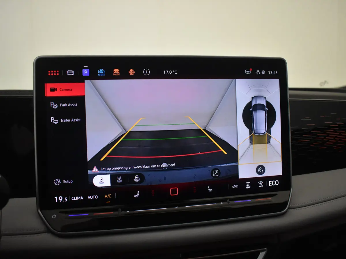 1.5 eHybrid Elegance | Elekt glazen pano-dak | Head-up display | trekhaak uitklapbaar | stoel/stuurverw | Navi | apple carplay | DAB |LED | 20"LMV