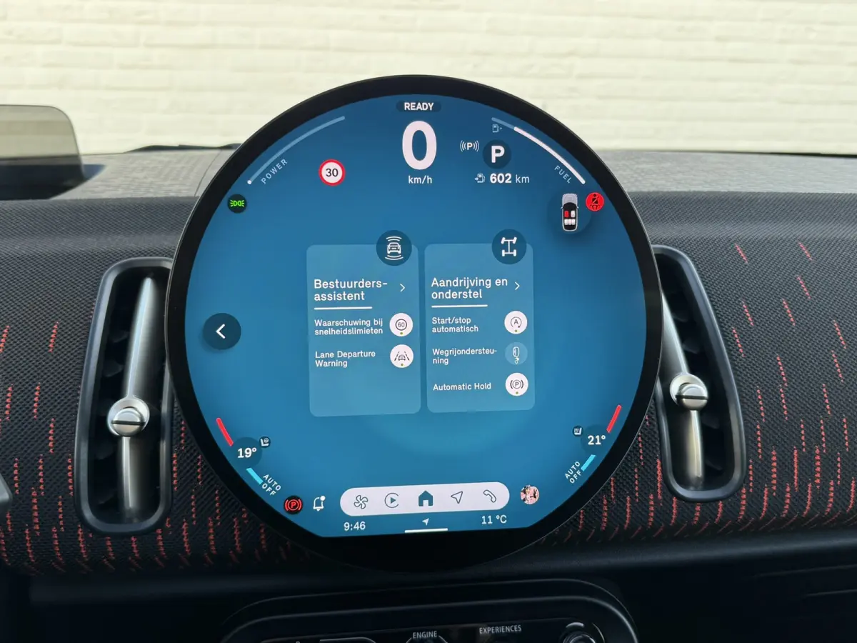 1.5 C John Cooper Works XL Trekhaak Panodak Carplay 360 camera Stoelmassage Stuur en Stoelverw Cruise