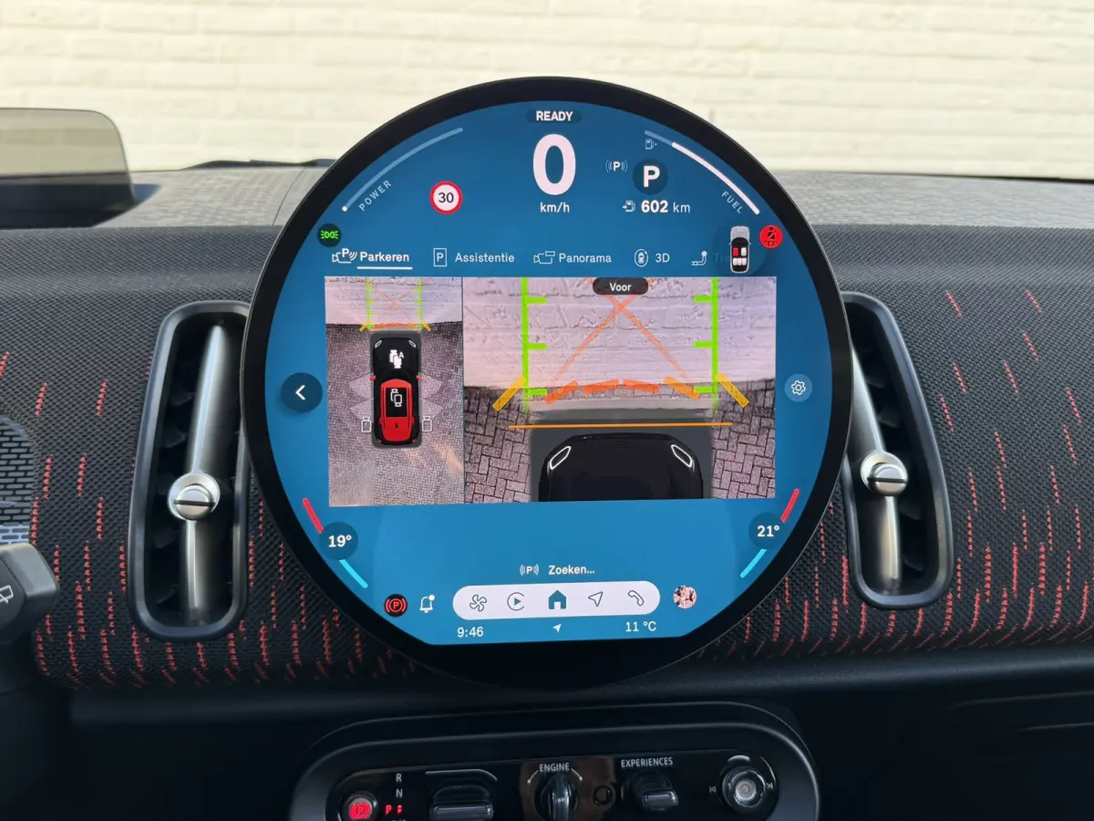 1.5 C John Cooper Works XL Trekhaak Panodak Carplay 360 camera Stoelmassage Stuur en Stoelverw Cruise
