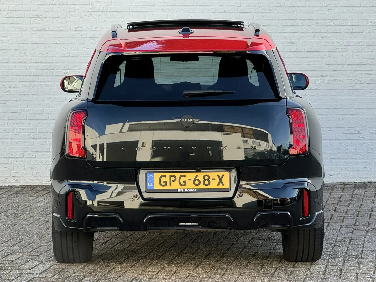 1.5 C John Cooper Works XL Trekhaak Panodak Carplay 360 camera Stoelmassage Stuur en Stoelverw Cruise