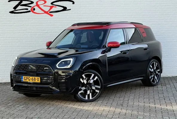 1.5 C John Cooper Works XL Trekhaak Panodak Carplay 360 camera Stoelmassage Stuur en Stoelverw Cruise