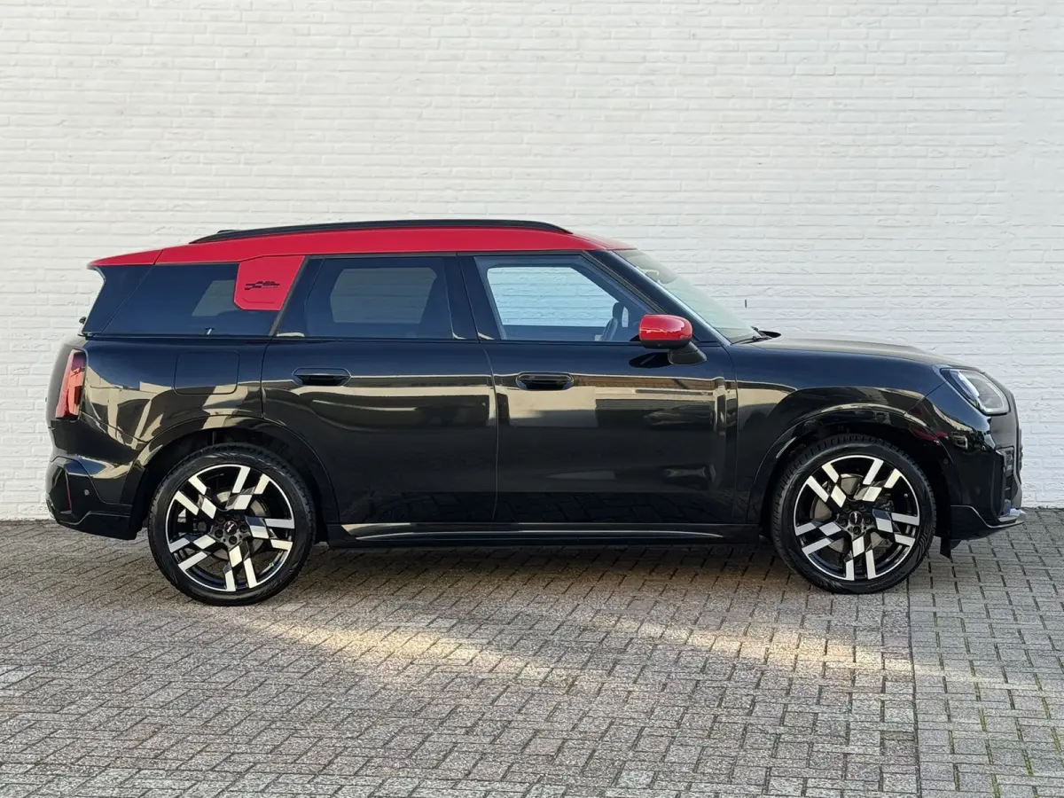 1.5 C John Cooper Works XL Trekhaak Panodak Carplay 360 camera Stoelmassage Stuur en Stoelverw Cruise