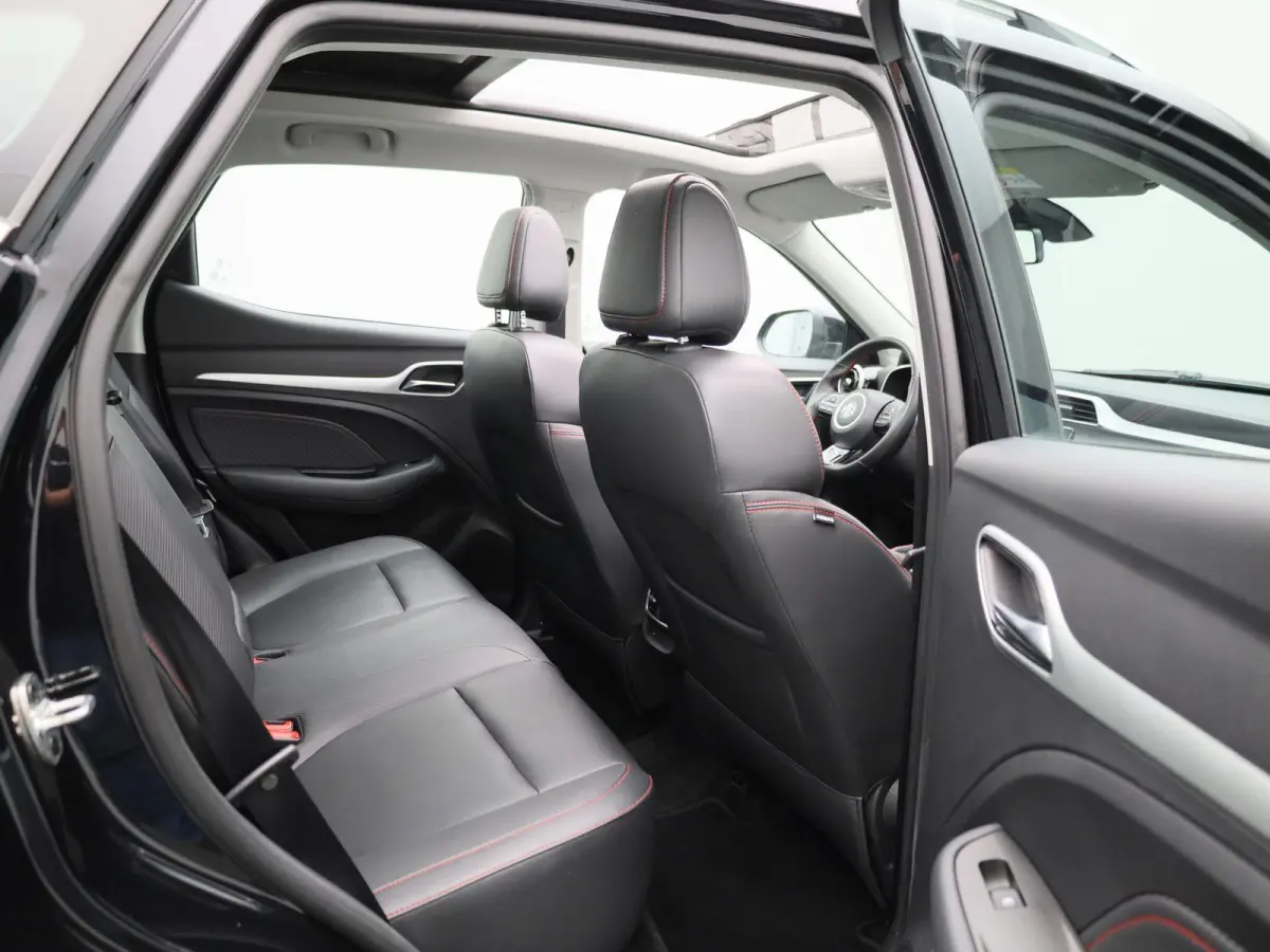 MG EV Long Range Luxury 70 kWh | WORDT VERWACHT | PANORAMADAK | LEDER | APPLE CARPLAY - ANDROID AUTO | ACHTERUITRIJCAMERA | CRUISE CONTROL | KEYLESS | ELEKTRISCH VERSTELBARE STOEL | LED VERL