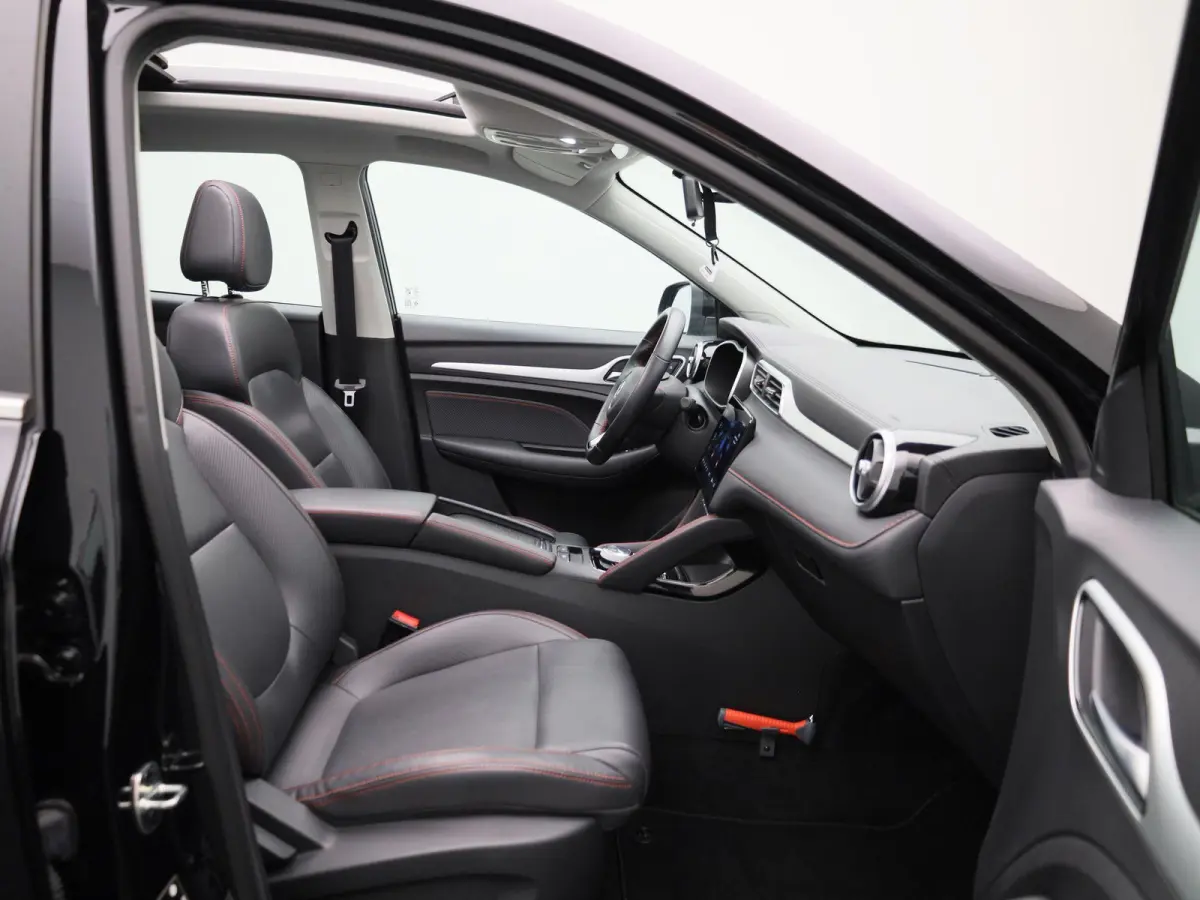 MG EV Long Range Luxury 70 kWh | WORDT VERWACHT | PANORAMADAK | LEDER | APPLE CARPLAY - ANDROID AUTO | ACHTERUITRIJCAMERA | CRUISE CONTROL | KEYLESS | ELEKTRISCH VERSTELBARE STOEL | LED VERL