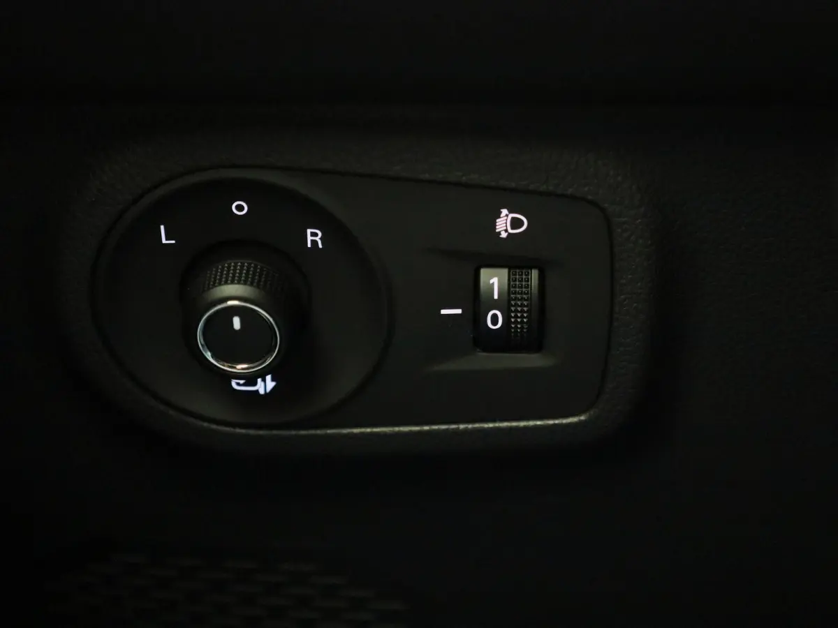 MG EV Long Range Luxury 70 kWh | WORDT VERWACHT | PANORAMADAK | LEDER | APPLE CARPLAY - ANDROID AUTO | ACHTERUITRIJCAMERA | CRUISE CONTROL | KEYLESS | ELEKTRISCH VERSTELBARE STOEL | LED VERL