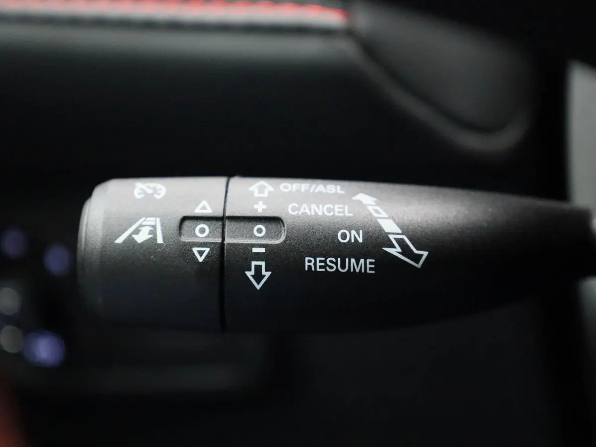 MG EV Long Range Luxury 70 kWh | WORDT VERWACHT | PANORAMADAK | LEDER | APPLE CARPLAY - ANDROID AUTO | ACHTERUITRIJCAMERA | CRUISE CONTROL | KEYLESS | ELEKTRISCH VERSTELBARE STOEL | LED VERL