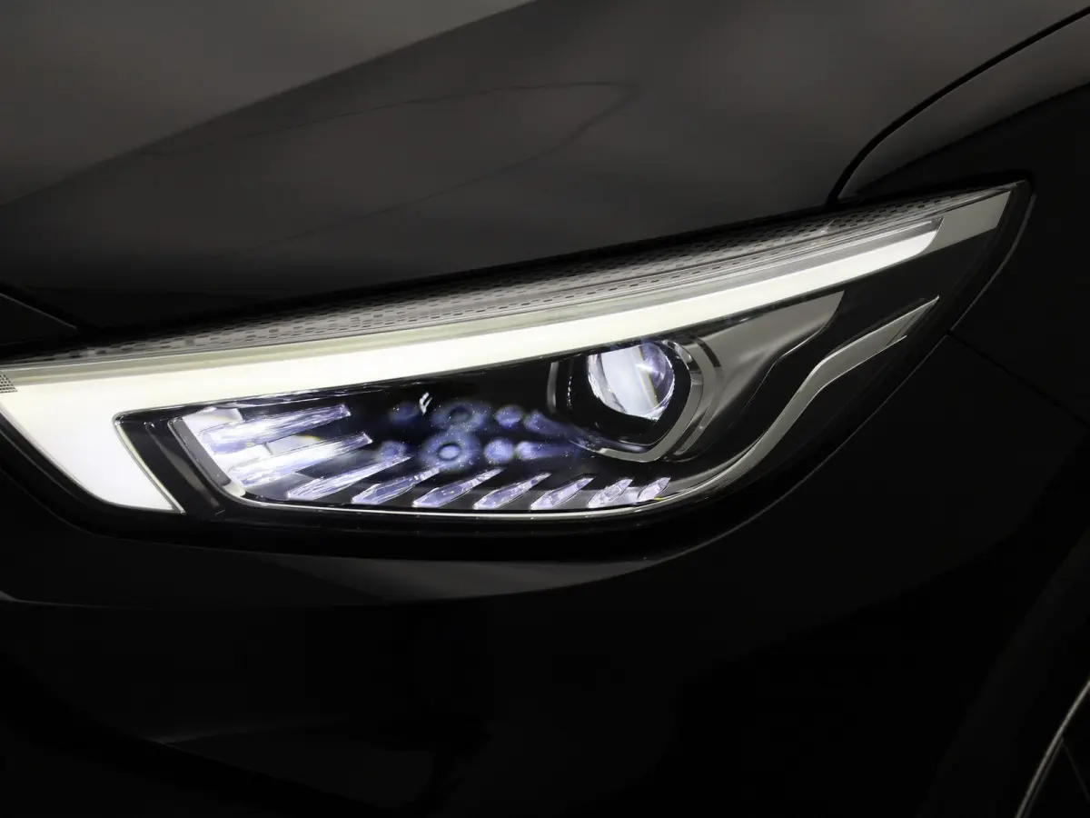 MG EV Long Range Luxury 70 kWh | WORDT VERWACHT | PANORAMADAK | LEDER | APPLE CARPLAY - ANDROID AUTO | ACHTERUITRIJCAMERA | CRUISE CONTROL | KEYLESS | ELEKTRISCH VERSTELBARE STOEL | LED VERL