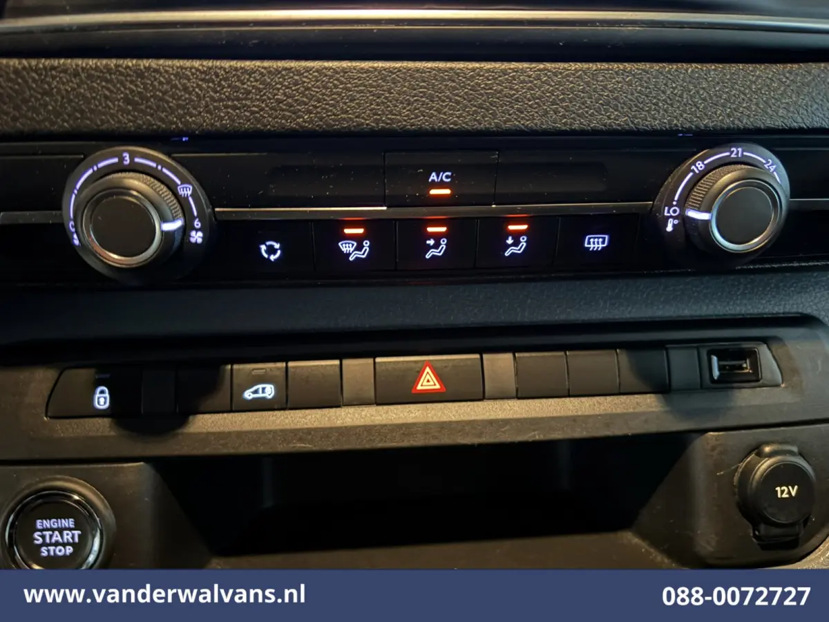 1.5 BlueHDI 120pk L1H1 Euro6 Airco | Camera | Trekhaak | Apple Carplay Cruisecontrol, Android Auto, Parkeersensoren, Bijrijdersbank