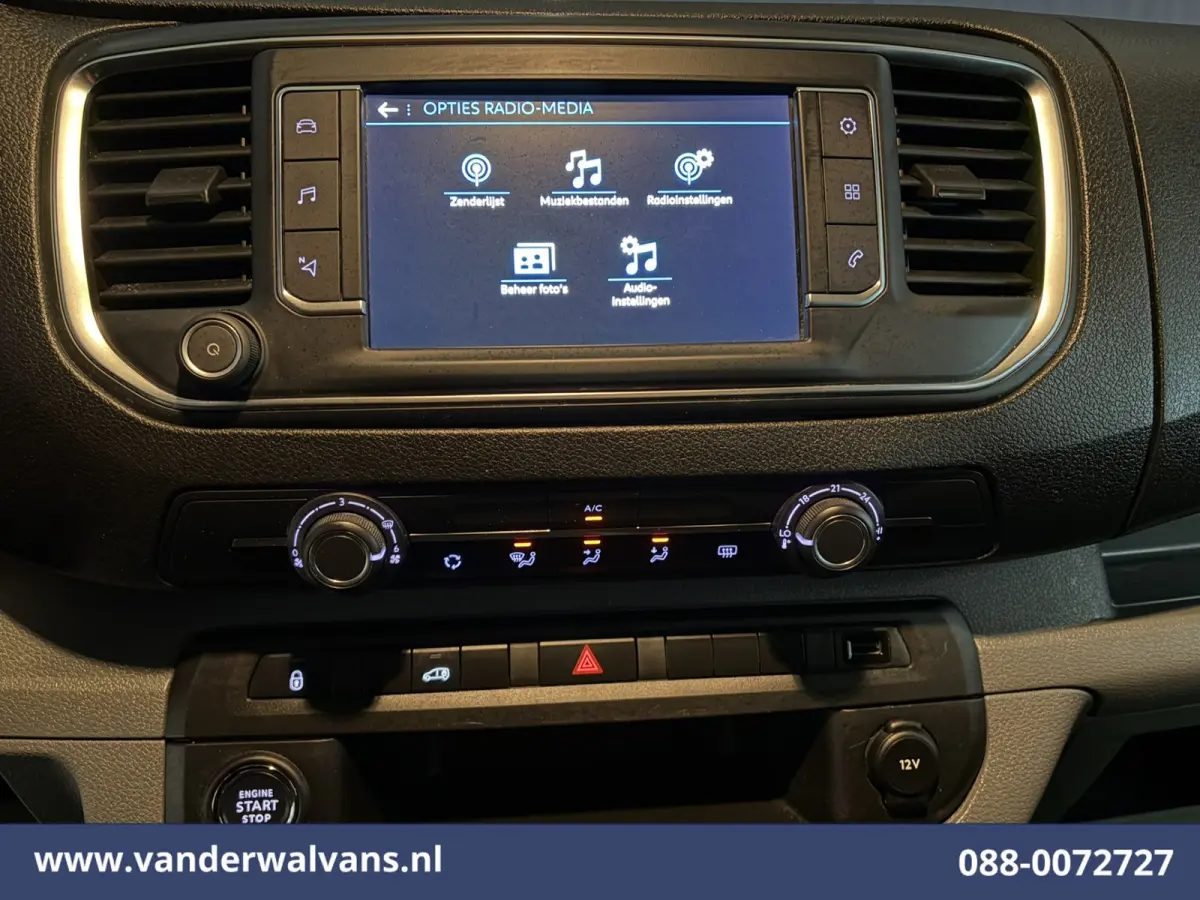 1.5 BlueHDI 120pk L1H1 Euro6 Airco | Camera | Trekhaak | Apple Carplay Cruisecontrol, Android Auto, Parkeersensoren, Bijrijdersbank