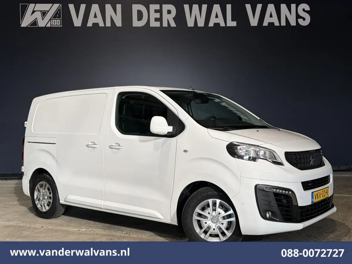 1.5 BlueHDI 120pk L1H1 Euro6 Airco | Camera | Trekhaak | Apple Carplay Cruisecontrol, Android Auto, Parkeersensoren, Bijrijdersbank