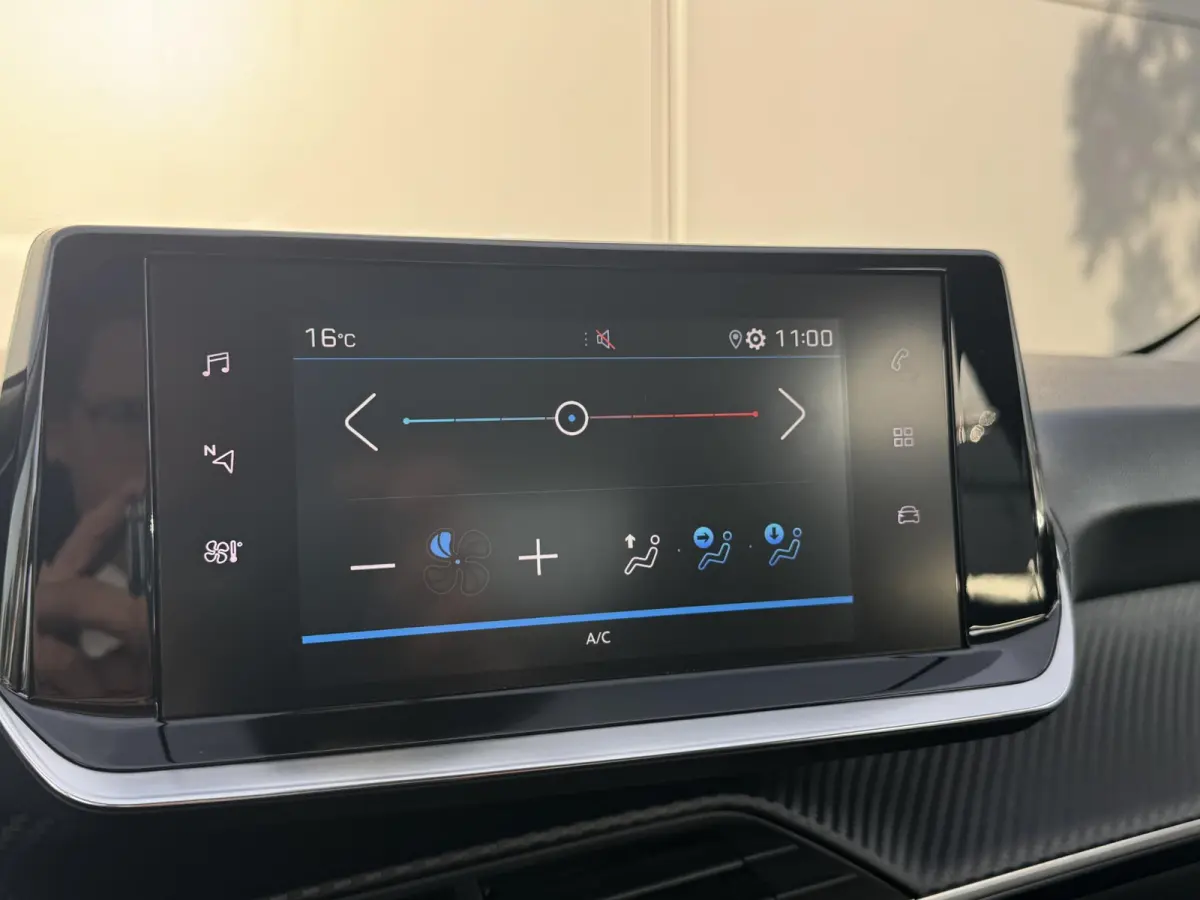 1.2 PureTech Active | Apple Carplay/Android Auto | Airco | Zuinig |