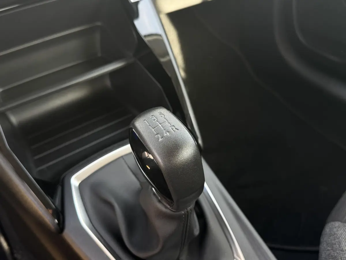 1.2 PureTech Active | Apple Carplay/Android Auto | Airco | Zuinig |