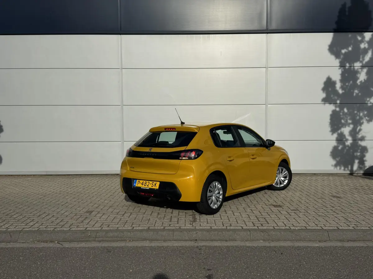 1.2 PureTech Active | Apple Carplay/Android Auto | Airco | Zuinig |