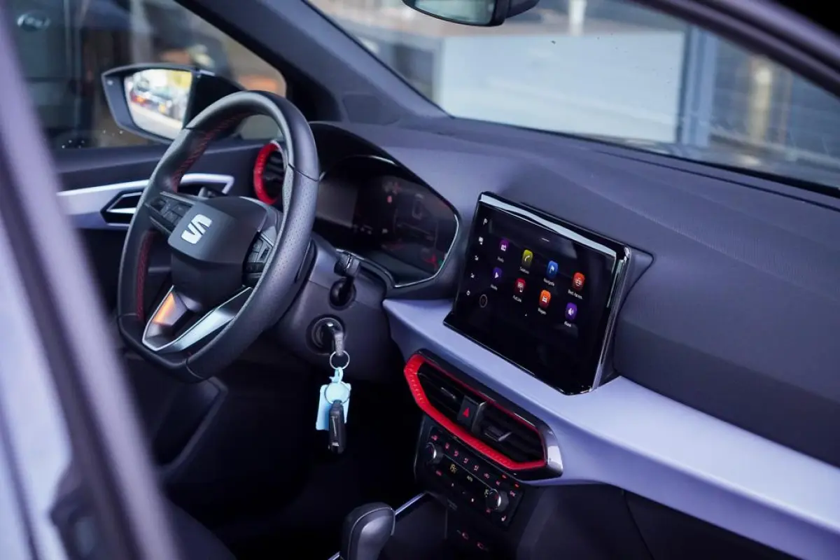 1.0 EcoTSI FR Anniversary Aut / Carplay / Virtual / Stoelverwarming
