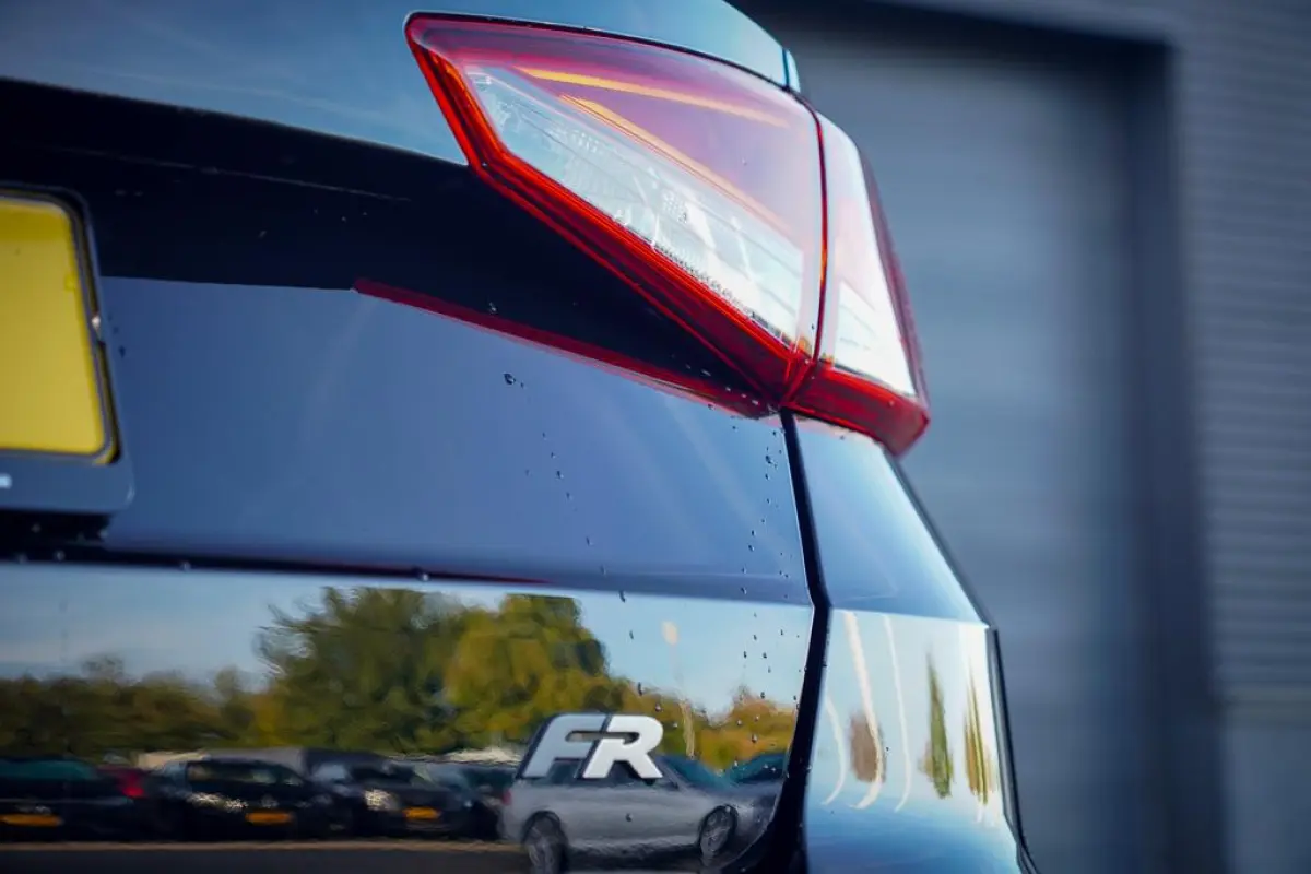 1.0 EcoTSI FR Anniversary Aut / Carplay / Virtual / Stoelverwarming