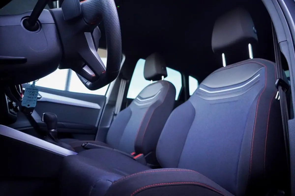 1.0 EcoTSI FR Anniversary Aut / Carplay / Virtual / Stoelverwarming