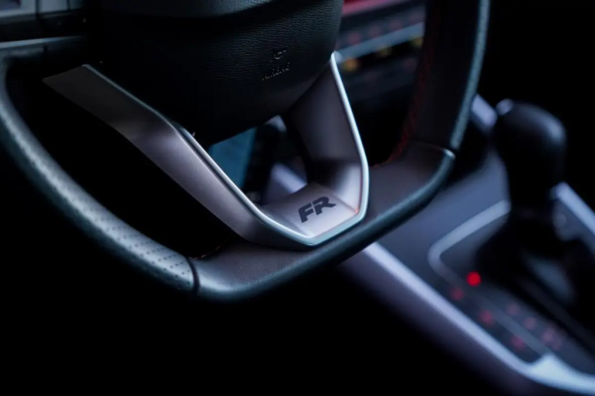 1.0 EcoTSI FR Anniversary Aut / Carplay / Virtual / Stoelverwarming