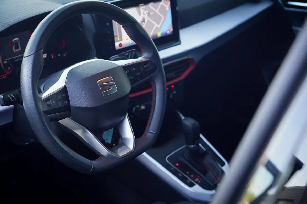 1.0 EcoTSI FR Anniversary Aut / Carplay / Virtual / Stoelverwarming