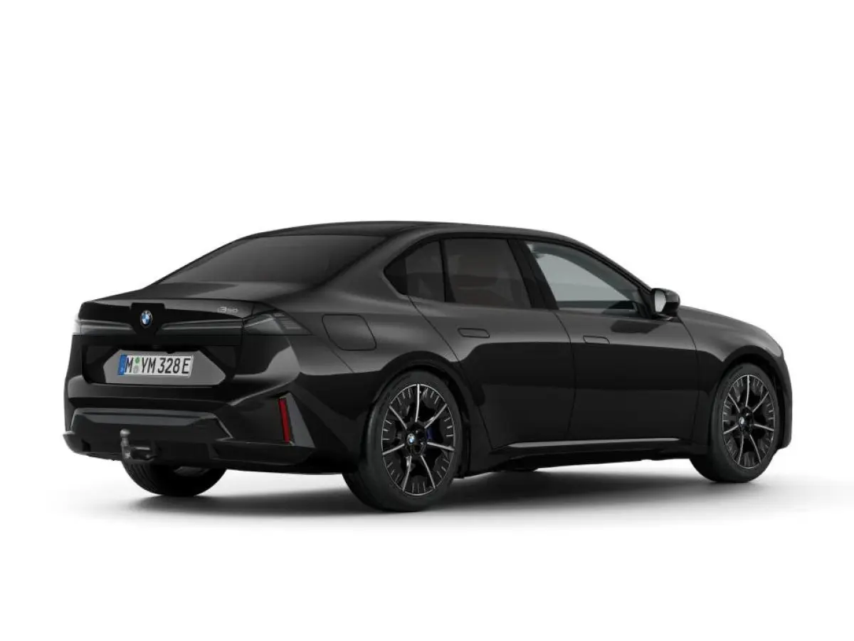 50 xDrive | First Edition | M Sportpakket | Innovation Pack | Trekhaak | Panoramadak