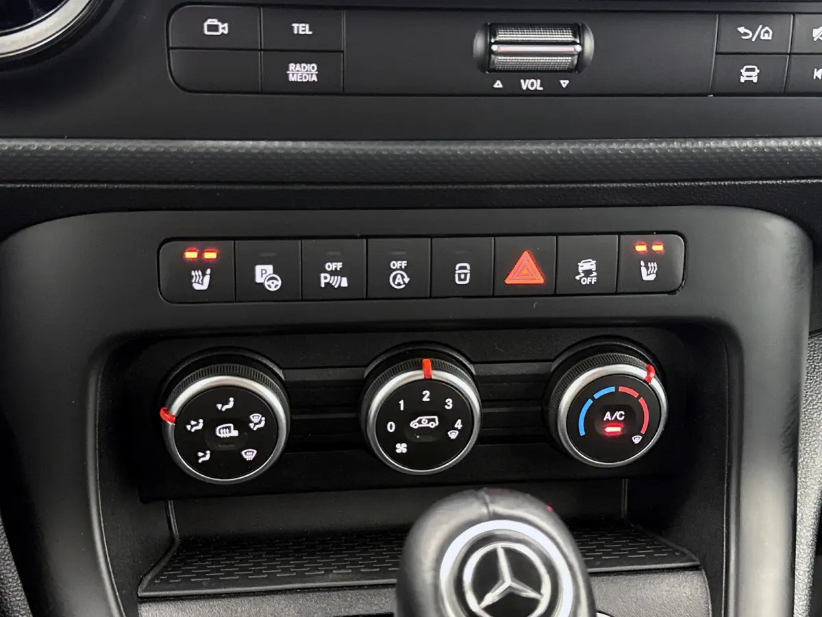 110 CDI L1 Pro Carplay Trekhaak Stoelverwarming Camera 24m Certified garantie