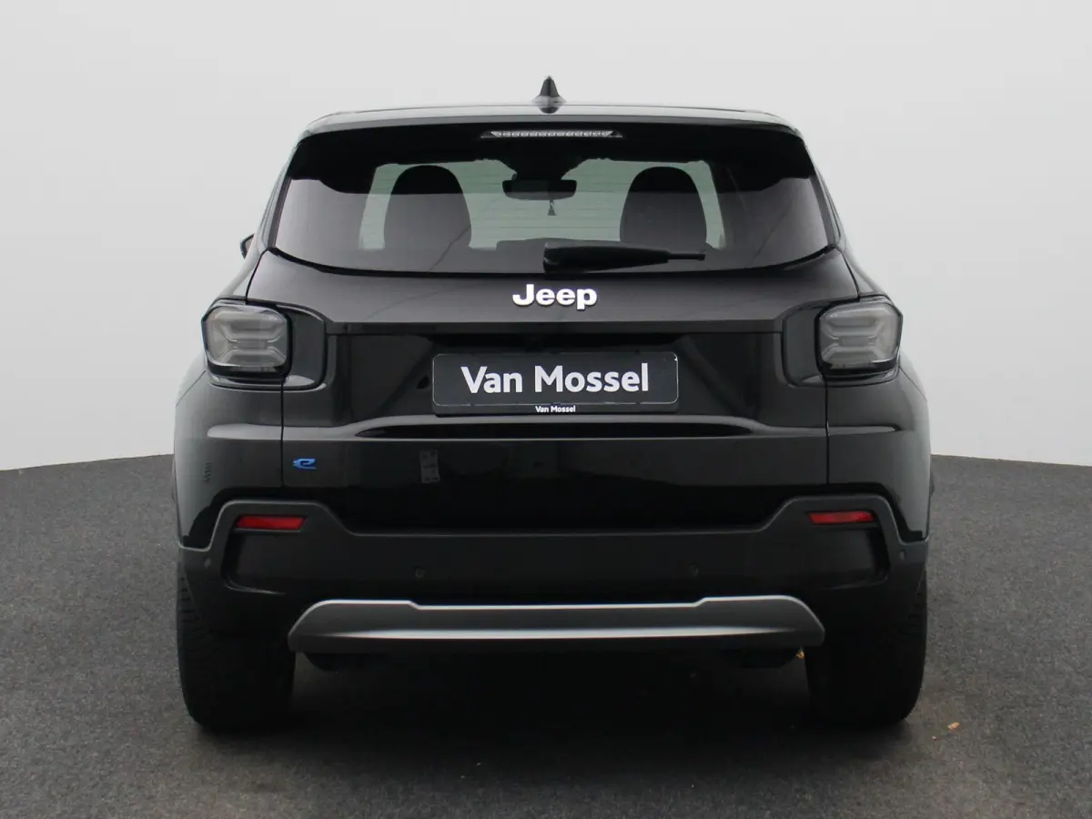 54kWh 1st Edition | WORDT VERWACHT | STOELVERWARMING | ACHTERUITRIJCAMERA | APPLE CARPLAY - ANDROID AUTO | ELEKTRISCHE ACHTERKLEP | KEYLESS | LED VERLICHTING | NAVIGATIE | PARKEERSENSOREN | 