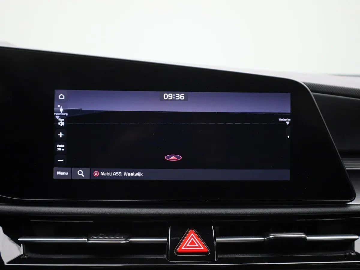 1.6 GDi Hybrid ExecutiveLine | WORDT VERWACHT | ACHTERUITRIJCAMERA | HALF-LEDER | DIGITAL COCKPIT | APPLE CARPLAY - ANDROID AUTO | CRUISE CONTROL | RIJSTROOKHULP | LED VERLICHTING | DAB RADI