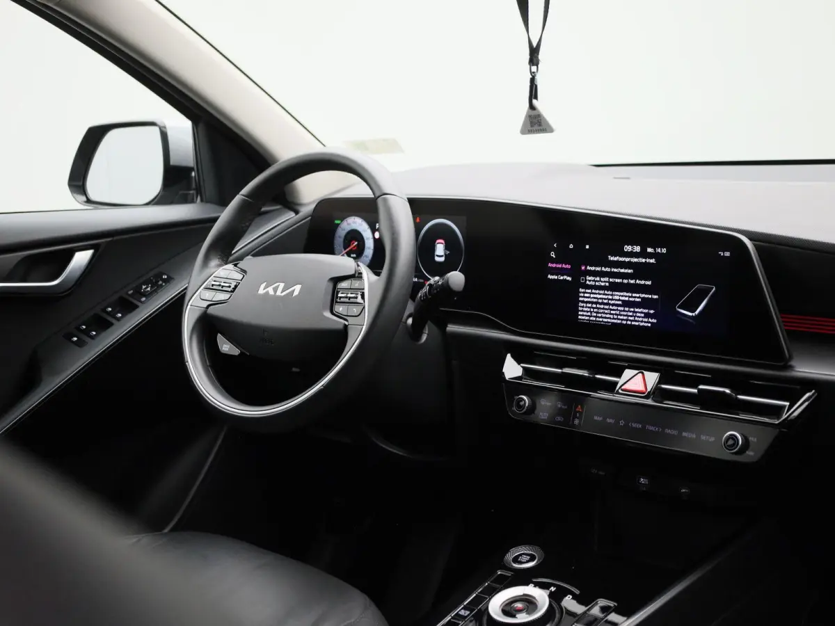 1.6 GDi Hybrid ExecutiveLine | WORDT VERWACHT | ACHTERUITRIJCAMERA | HALF-LEDER | DIGITAL COCKPIT | APPLE CARPLAY - ANDROID AUTO | CRUISE CONTROL | RIJSTROOKHULP | LED VERLICHTING | DAB RADI