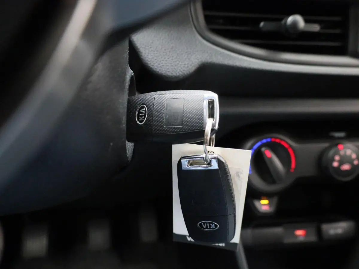 1.0 DPi ComfortLine | WORDT VERWACHT | BLUETOOTH | MULTIFUNCTIONEEL STUURWIEL | 5-DEURS | AIRCO | USB | AUX | RADIO |