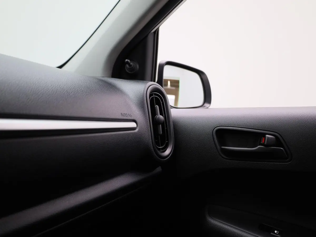 1.0 DPi ComfortLine | WORDT VERWACHT | BLUETOOTH | MULTIFUNCTIONEEL STUURWIEL | 5-DEURS | AIRCO | USB | AUX | RADIO |