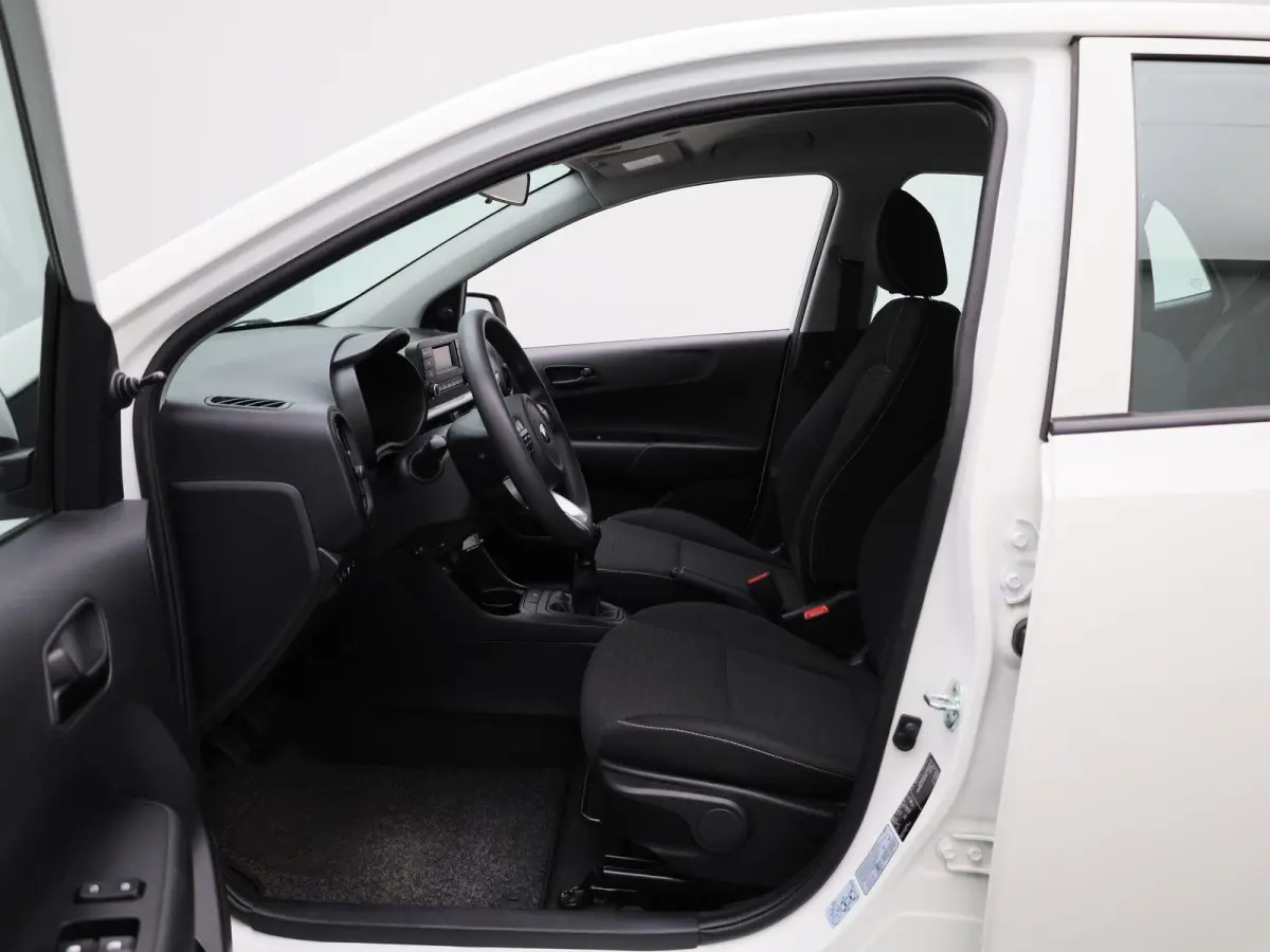 1.0 DPi ComfortLine | WORDT VERWACHT | BLUETOOTH | MULTIFUNCTIONEEL STUURWIEL | 5-DEURS | AIRCO | USB | AUX | RADIO |