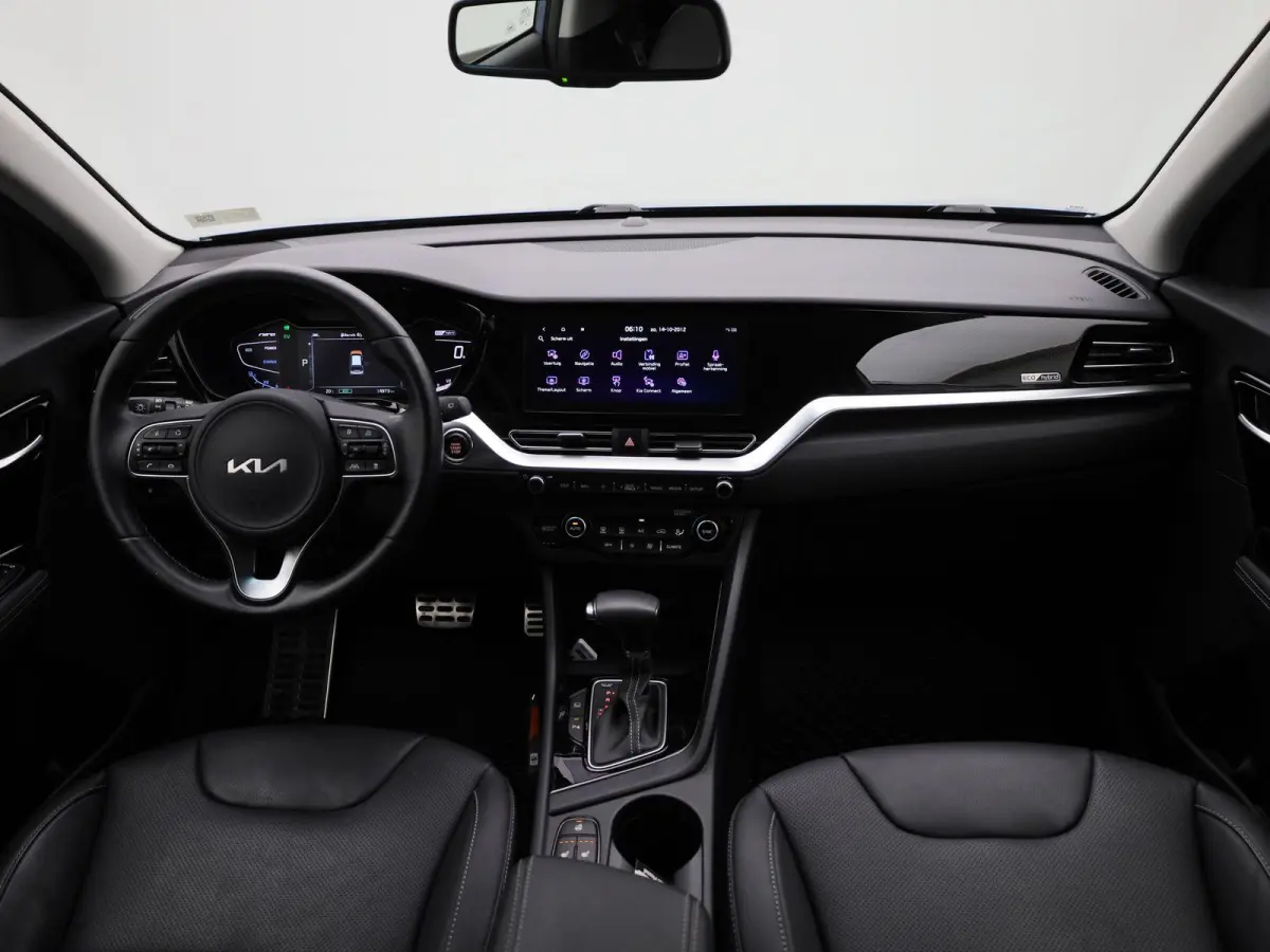 1.6 GDi Hybrid DynamicPlusLine | WORDT VERWACHT | STUURVERWARMING | STOELVERWARMING | APPLE CARPLAY - ANDROID AUTO | LEDER | GETINTE RUITEN | CRUISE CONTROL | ACHTERUITRIJCAMERA | KEYLESS | 