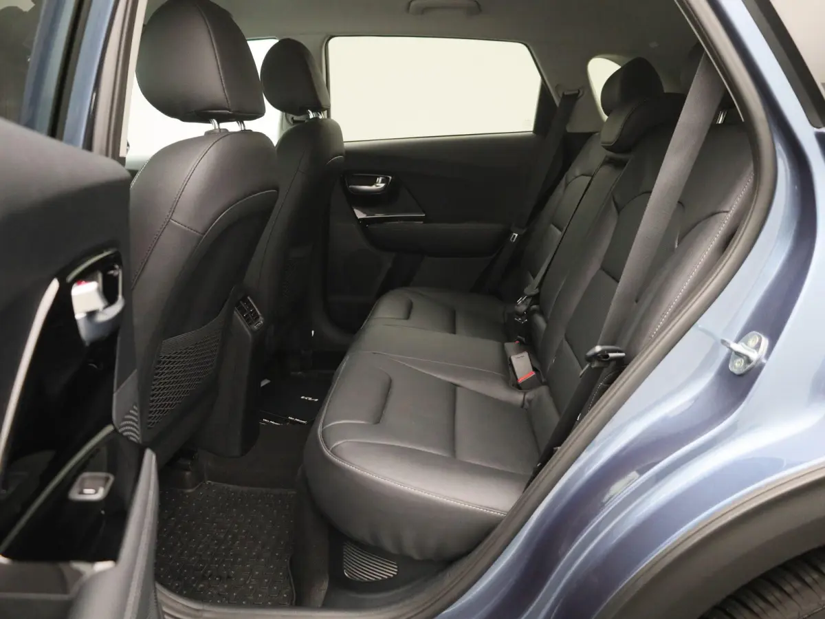 1.6 GDi Hybrid DynamicPlusLine | WORDT VERWACHT | STUURVERWARMING | STOELVERWARMING | APPLE CARPLAY - ANDROID AUTO | LEDER | GETINTE RUITEN | CRUISE CONTROL | ACHTERUITRIJCAMERA | KEYLESS | 