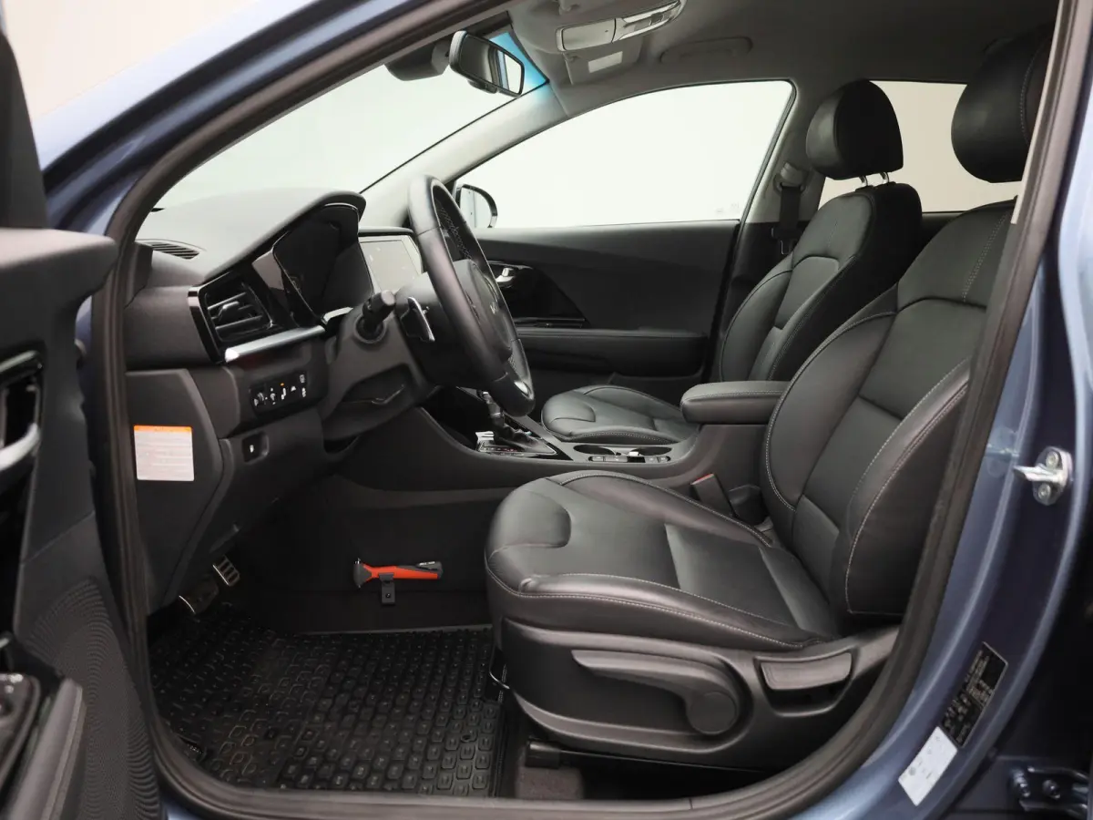 1.6 GDi Hybrid DynamicPlusLine | WORDT VERWACHT | STUURVERWARMING | STOELVERWARMING | APPLE CARPLAY - ANDROID AUTO | LEDER | GETINTE RUITEN | CRUISE CONTROL | ACHTERUITRIJCAMERA | KEYLESS | 