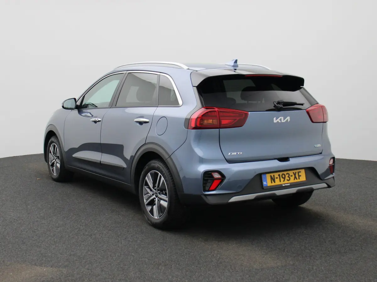 1.6 GDi Hybrid DynamicPlusLine | WORDT VERWACHT | STUURVERWARMING | STOELVERWARMING | APPLE CARPLAY - ANDROID AUTO | LEDER | GETINTE RUITEN | CRUISE CONTROL | ACHTERUITRIJCAMERA | KEYLESS | 