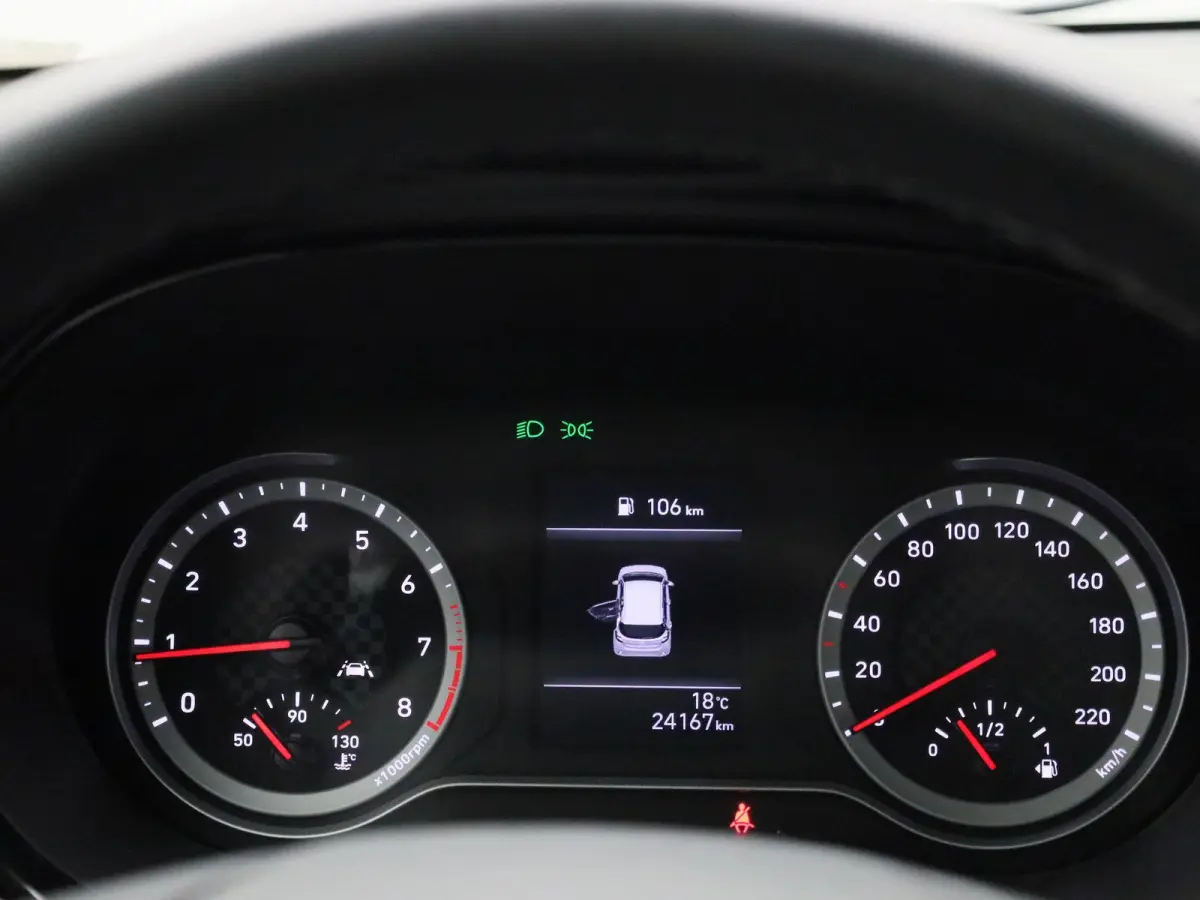 1.0 Comfort | WORDT VERWACHT | APPLE CARPLAY - ANDROID AUTO | RIJSTROOKHULP | CRUISE CONTROL | DAB RADIO | 5-DEURS | AIRCO | BLUETOOTH | MULTIFUNCTIONEEL STUURWIEL |