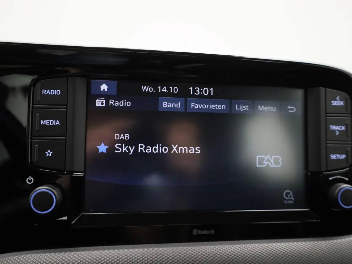 1.0 Comfort | WORDT VERWACHT | APPLE CARPLAY - ANDROID AUTO | RIJSTROOKHULP | CRUISE CONTROL | DAB RADIO | 5-DEURS | AIRCO | BLUETOOTH | MULTIFUNCTIONEEL STUURWIEL |