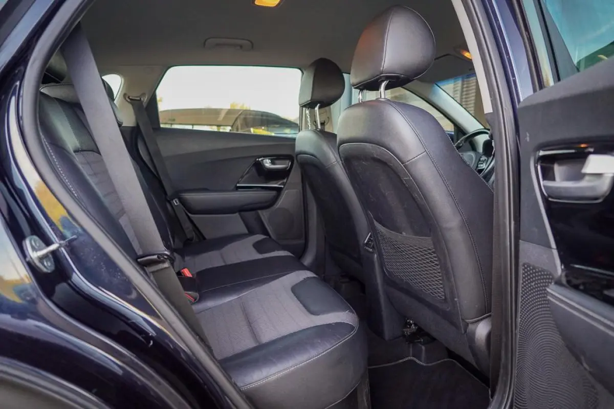 1.6 GDi Hybrid DynamicLine / Trekhaak / Half Leder / Navi