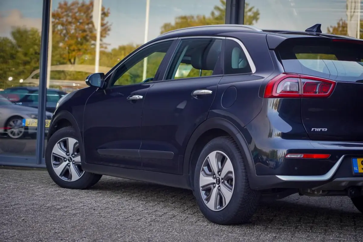 1.6 GDi Hybrid DynamicLine / Trekhaak / Half Leder / Navi