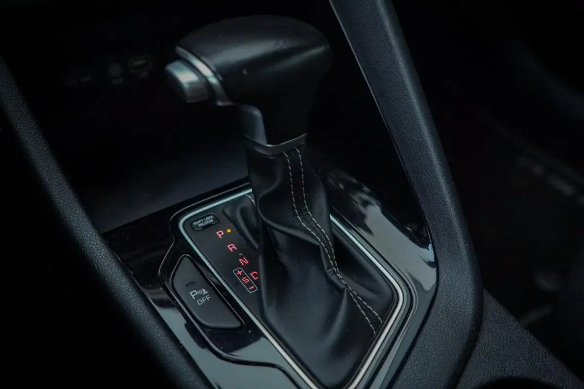1.6 GDi Hybrid DynamicLine / Trekhaak / Half Leder / Navi