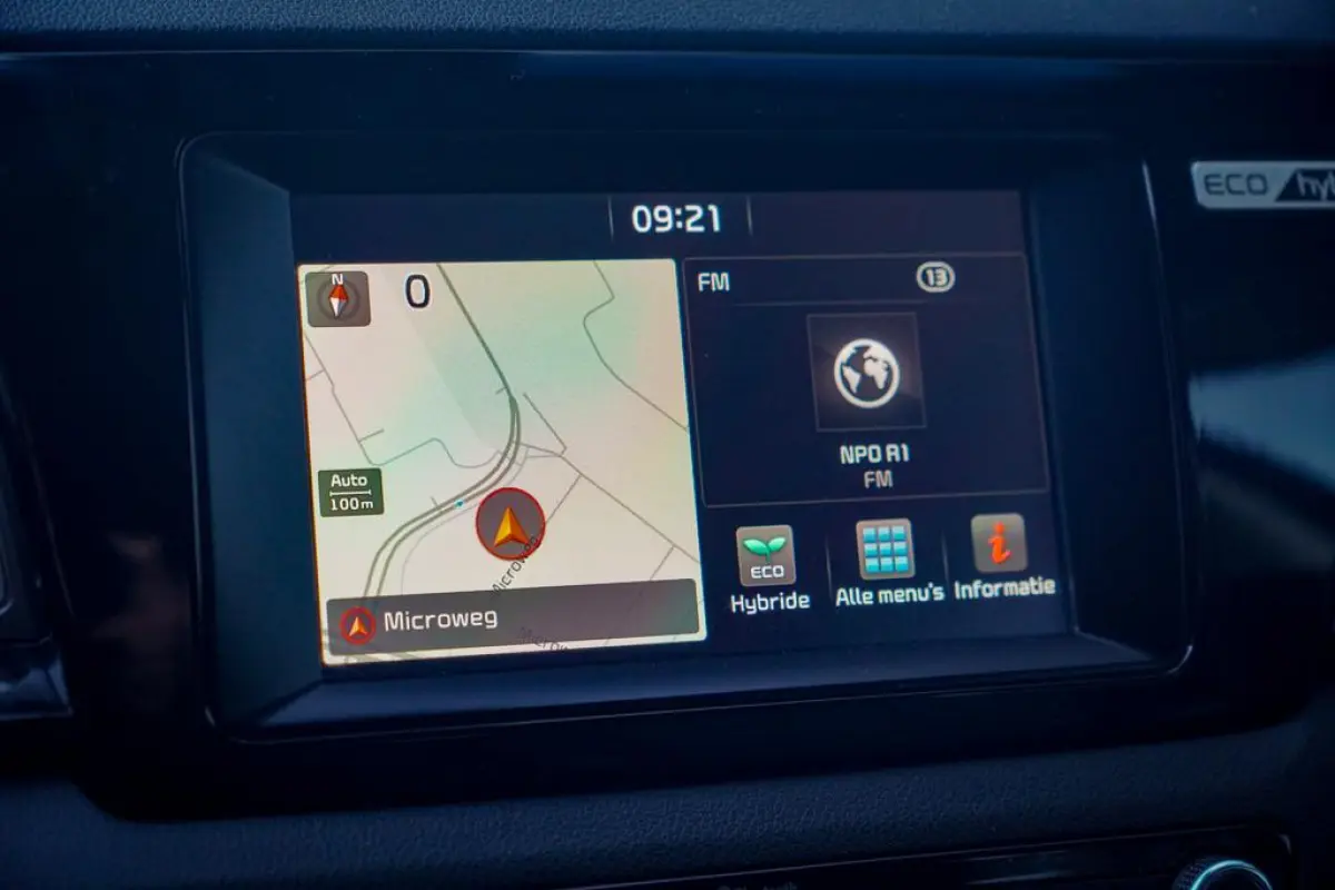 1.6 GDi Hybrid DynamicLine / Trekhaak / Half Leder / Navi
