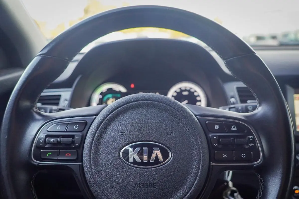 1.6 GDi Hybrid DynamicLine / Trekhaak / Half Leder / Navi