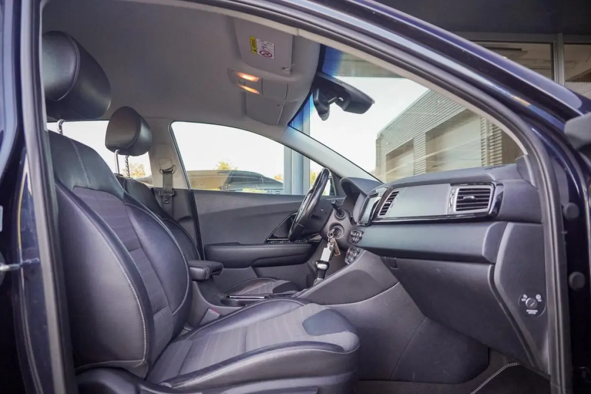 1.6 GDi Hybrid DynamicLine / Trekhaak / Half Leder / Navi
