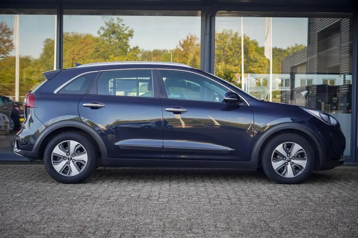 1.6 GDi Hybrid DynamicLine / Trekhaak / Half Leder / Navi