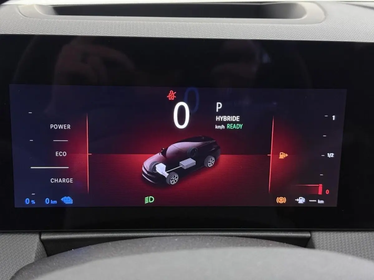 1.6 Turbo 180pk Plug In Hybrid Ultimate GS Pano/ Trekhaak/360.Camera/Hud/Ad.Cruise/AGR/Alcantara/Winterpakket/Nav/18inch/CarPlay