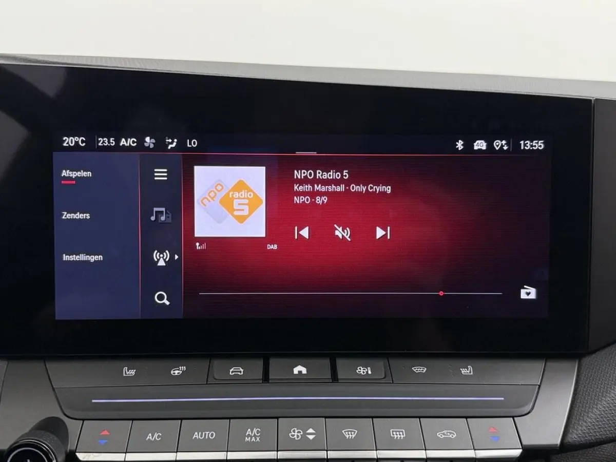 1.6 Turbo 180pk Plug In Hybrid Ultimate GS Pano/ Trekhaak/360.Camera/Hud/Ad.Cruise/AGR/Alcantara/Winterpakket/Nav/18inch/CarPlay