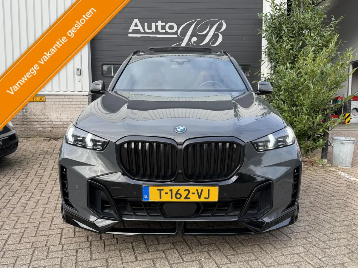 xDrive50e M-SPORT |M-SEATS |SKYLOUNGE |SOFTCLOSE |B&W